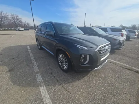 Photos of 2020 Hyundai Palisade Limited for sale in Holland, MI at Zeigler Hyundai of Holland