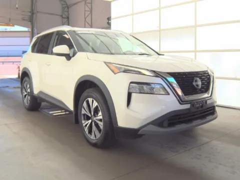 White 2023 Nissan Rogue SV for sale in Holland, MI