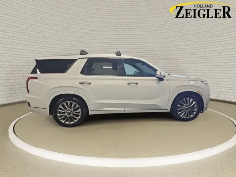 More photos of 2020 Hyundai Palisade Limited at Zeigler Hyundai of Holland, MI