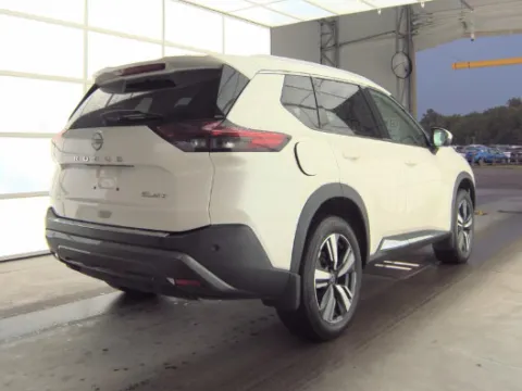 More photos of 2023 Nissan Rogue SL at Zeigler Hyundai of Holland, MI