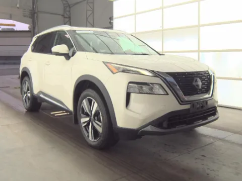 White 2023 Nissan Rogue SL for sale in Holland, MI