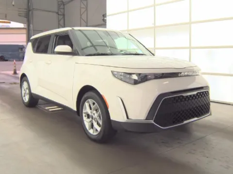 White 2025 Kia Soul LX for sale in Holland, MI