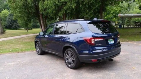 Another view of 2022 Honda Pilot Sport for sale in Holland, MI at Zeigler Hyundai of Holland