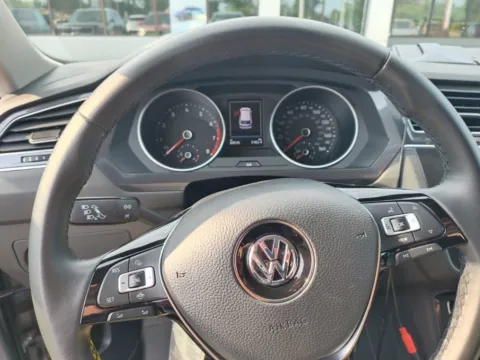 Photos of 2020 Volkswagen Tiguan 2.0T SE for sale in Holland, MI at Zeigler Hyundai of Holland