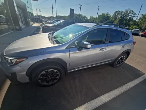 More photos of 2021 Subaru Crosstrek Premium at Zeigler Hyundai of Holland, MI