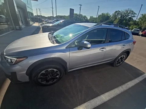 More photos of 2021 Subaru Crosstrek Premium at Zeigler Hyundai of Holland, MI