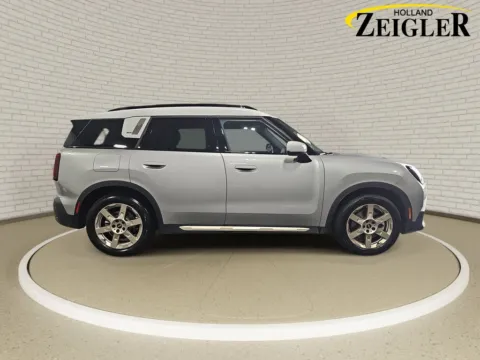 More photos of 2026 MINI Cooper S Countryman Signature Plus at Zeigler Hyundai of Holland, MI