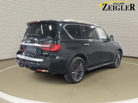 More photos of 2023 INFINITI QX80 Sensory at Zeigler Hyundai of Holland, MI