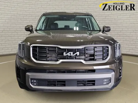 Photos of 2023 Kia Telluride SX for sale in Holland, MI at Zeigler Hyundai of Holland