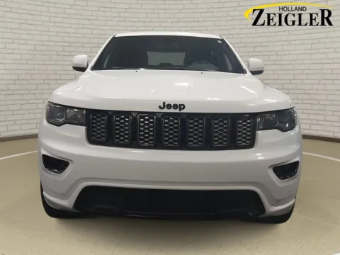 Photos of 2021 Jeep Grand Cherokee Laredo X for sale in Holland, MI at Zeigler Hyundai of Holland