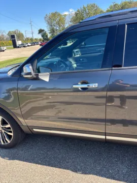 More photos of 2018 Ford Explorer Platinum at Zeigler Hyundai of Holland, MI
