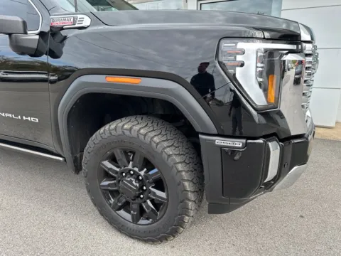 More photos of 2025 GMC Sierra 2500 HD Denali at Zeigler Hyundai of Holland, MI