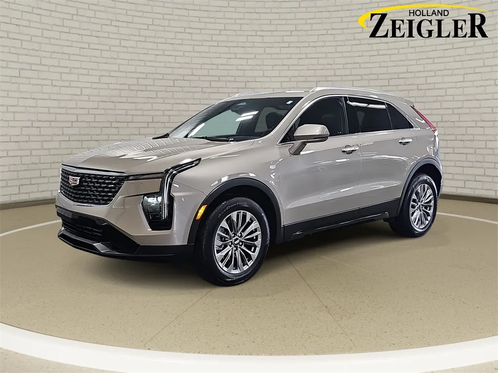 Used 2024 Cadillac XT4 Premium Luxury for sale in Holland, MI at