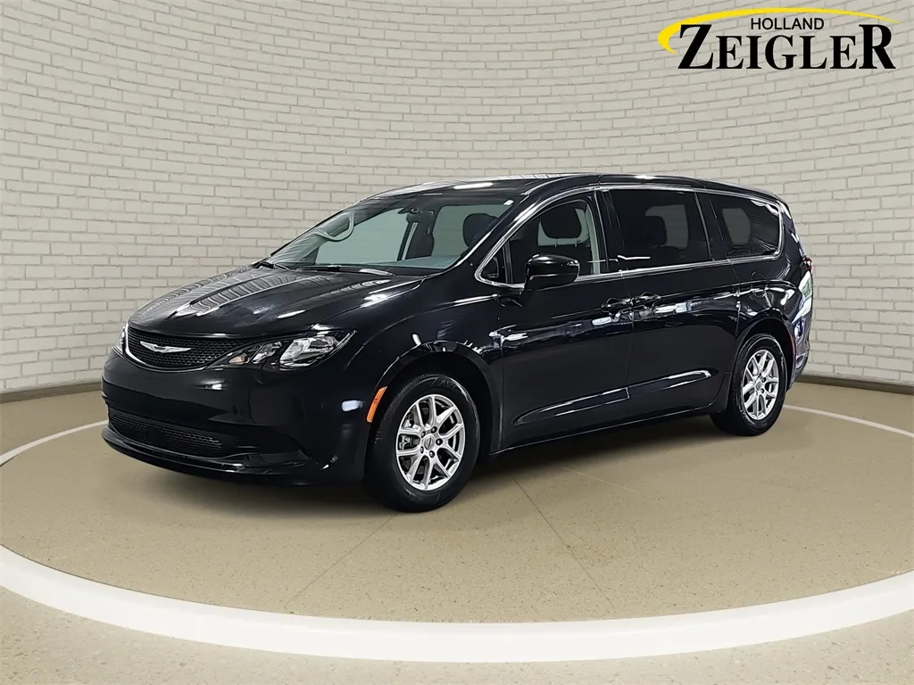 2022 Chrysler Voyager LX for sale in Holland, MI