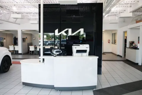 More photos of 2019 Mazda CX-5 Grand Touring at Zeigler Hyundai of Holland, MI