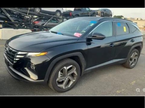 Black 2023 Hyundai Tucson SEL for sale in Holland, MI