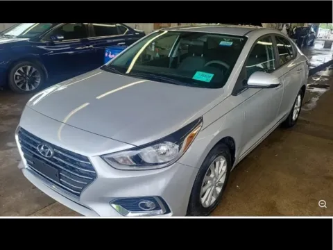 Silver 2022 Hyundai Accent SEL for sale in Holland, MI