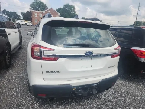More photos of 2023 Subaru Ascent at Zeigler Hyundai of Holland, MI