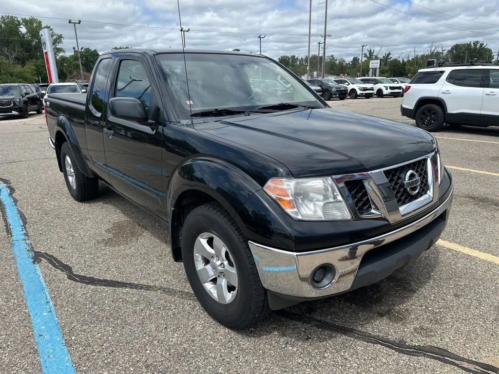 Black 2012 Nissan Frontier SV for sale in Holland, MI