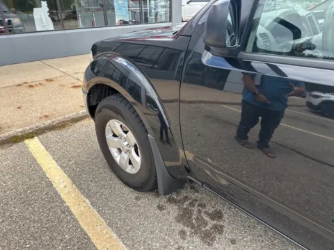 Photos of 2012 Nissan Frontier SV for sale in Holland, MI at Zeigler Hyundai of Holland