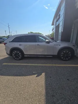 More photos of 2024 Mazda CX-90 PHEV Premium at Zeigler Hyundai of Holland, MI
