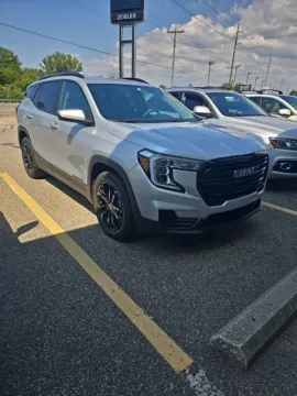 Another view of 2022 GMC Terrain SLE for sale in Holland, MI at Zeigler Hyundai of Holland