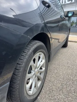More photos of 2020 Chevrolet Equinox LT at Zeigler Hyundai of Holland, MI