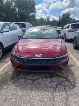 Red 2025 Hyundai Elantra SE for sale in Holland, MI