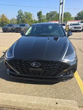 Photos of 2022 Hyundai Sonata SEL for sale in Holland, MI at Zeigler Hyundai of Holland