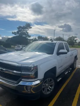 White 2017 Chevrolet Silverado 1500 LT for sale in Holland, MI