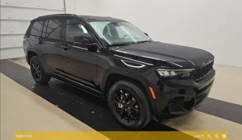 Another view of 2024 Jeep Grand Cherokee L Altitude for sale in Holland, MI at Zeigler Hyundai of Holland