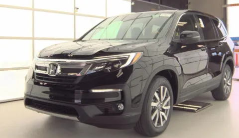 Black 2022 Honda Pilot EX-L for sale in Holland, MI