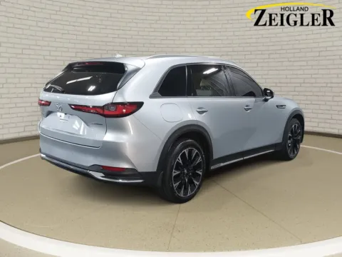 More photos of 2024 Mazda CX-90 PHEV Premium at Zeigler Hyundai of Holland, MI