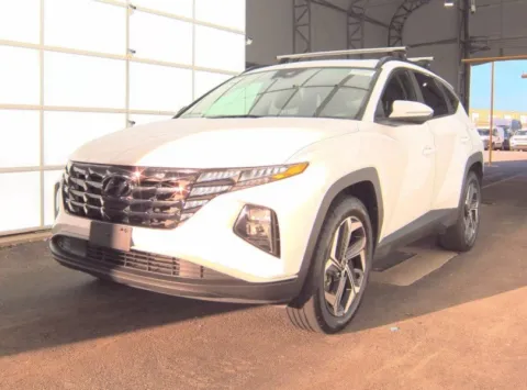 White 2022 Hyundai Tucson SEL for sale in Holland, MI