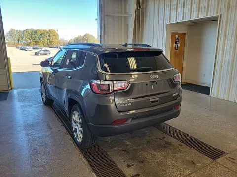 Photos of 2022 Jeep Compass Latitude Lux for sale in Holland, MI at Zeigler Hyundai of Holland