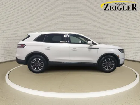 More photos of 2023 Lincoln Nautilus Standard at Zeigler Kia of Holland, MI