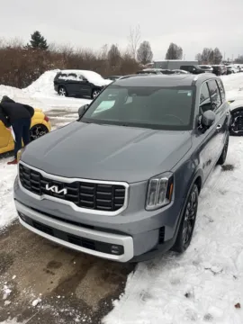 Silver 2023 Kia Telluride SX for sale in Holland, MI