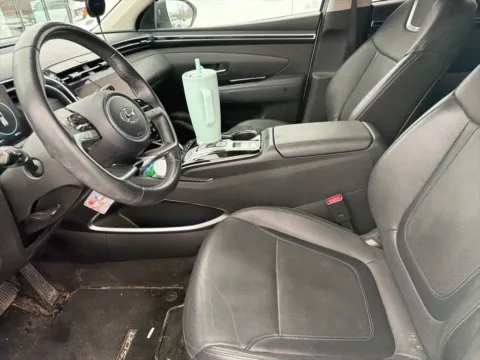 More photos of 2023 Hyundai Tucson Limited at Zeigler Kia of Holland, MI