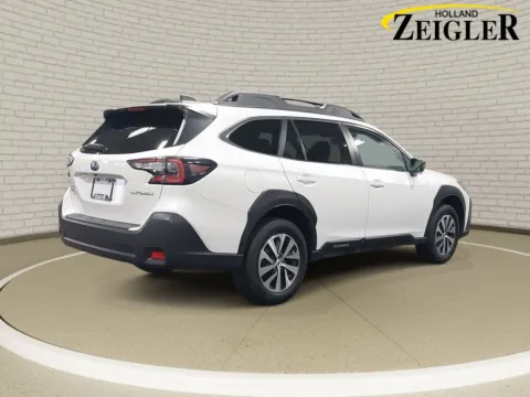 More photos of 2023 Subaru Outback Premium at Zeigler Kia of Holland, MI