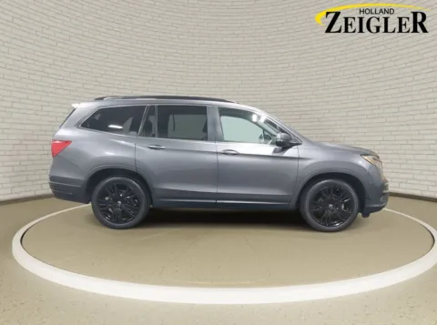 More photos of 2022 Honda Pilot Special Edition at Zeigler Kia of Holland, MI
