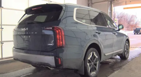 More photos of 2023 Kia Telluride S at Zeigler Kia of Holland, MI