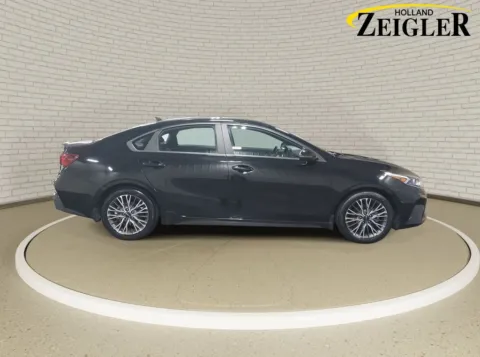 More photos of 2022 Kia Forte GT-Line at Zeigler Kia of Holland, MI