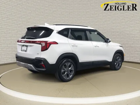 More photos of 2024 Kia Seltos S at Zeigler Kia of Holland, MI