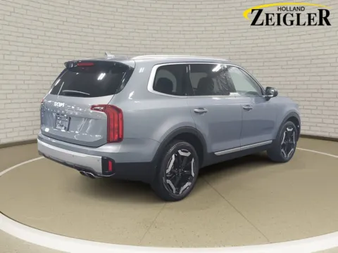 More photos of 2024 Kia Telluride S at Zeigler Kia of Holland, MI