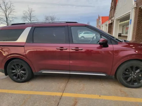 More photos of 2023 Kia Carnival SX Prestige at Zeigler Kia of Holland, MI