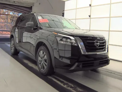 Black 2025 Nissan Pathfinder SV for sale in Holland, MI