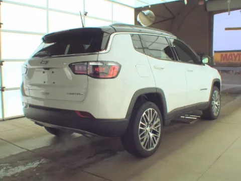 More photos of 2023 Jeep Compass Limited at Zeigler Kia of Holland, MI