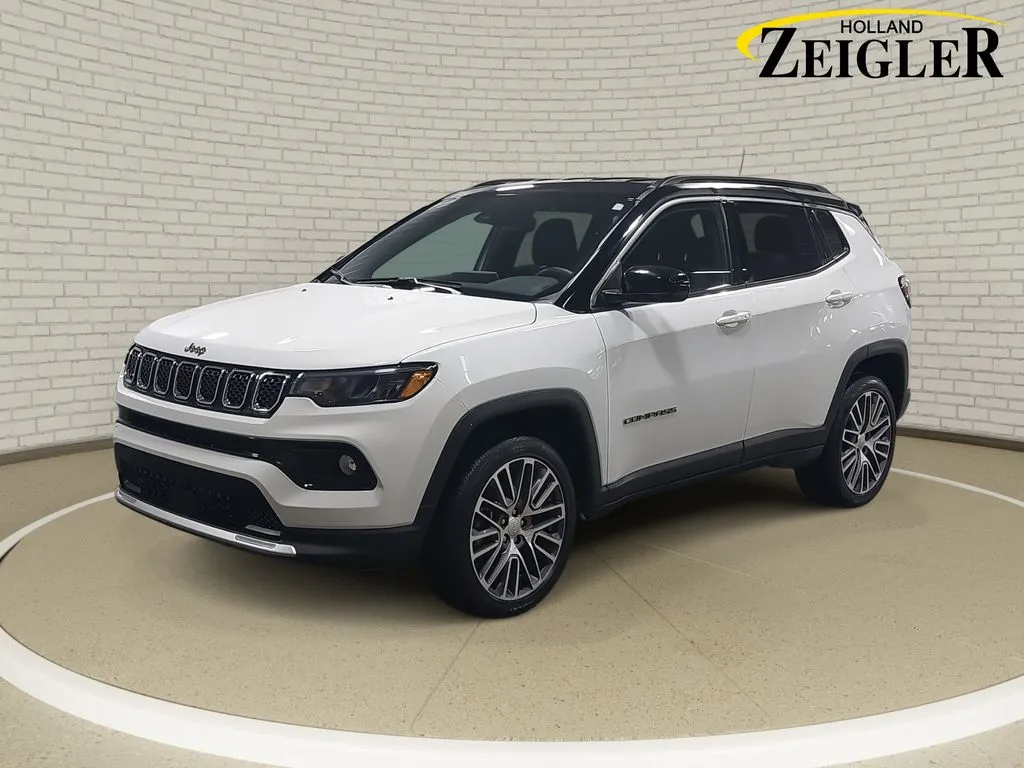 White 2023 Jeep Compass Limited for sale in Holland, MI
