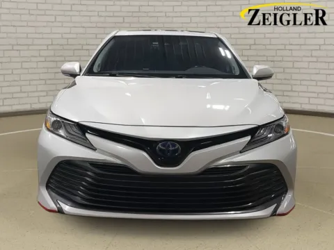 Photos of 2019 Toyota Camry Hybrid XLE for sale in Holland, MI at Zeigler Kia of Holland