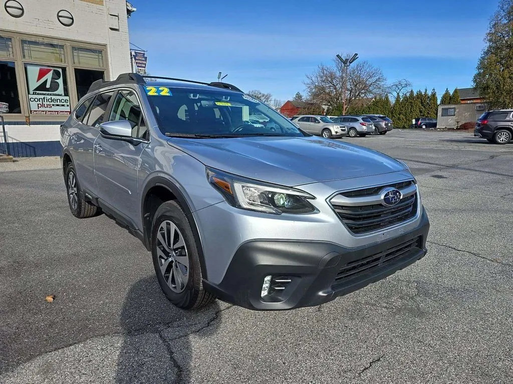 Silver 2022 Subaru Outback Premium for sale in Holland, MI